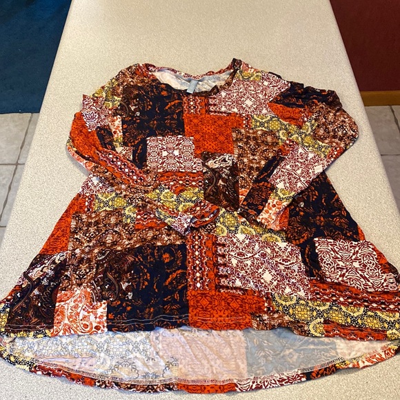 Perfect Fall Tunic! - Picture 1 of 2